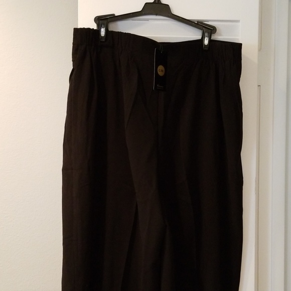 Pants - Picture 4 of 4